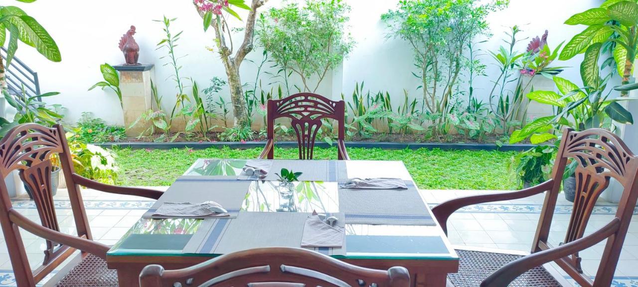 Hotel Griya Asih Yogyakarta Exterior foto