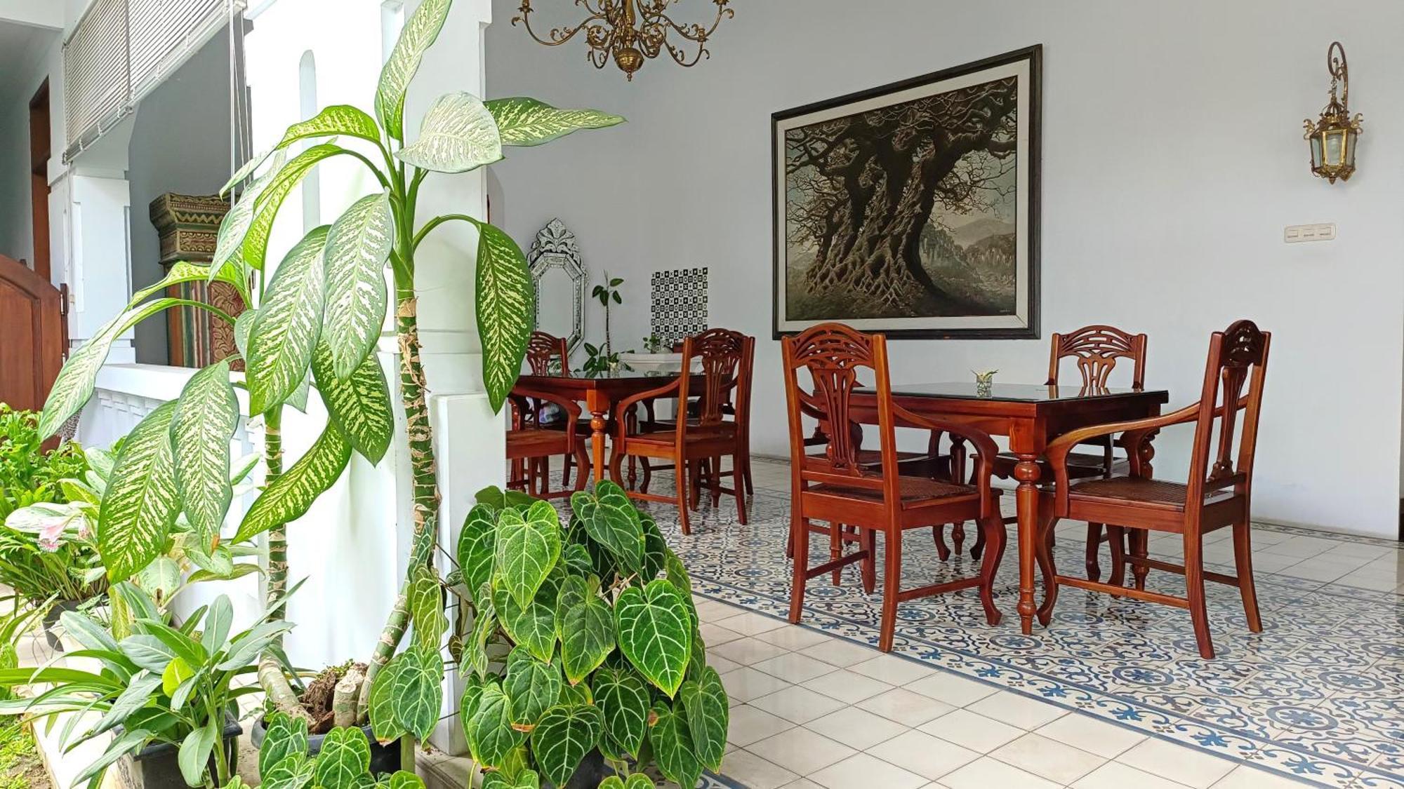 Hotel Griya Asih Yogyakarta Exterior foto